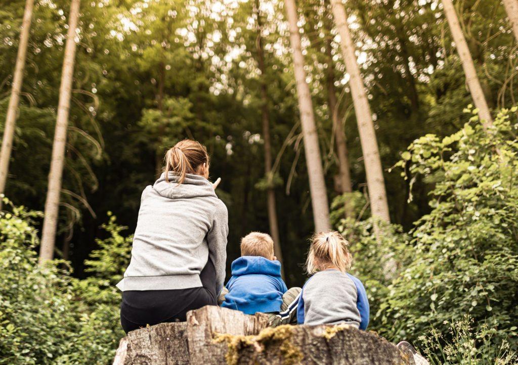 Naturbingo mit Kindern