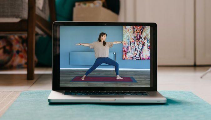 30 Minuten Yogavideo Einsteiger bis Mittelstufe
